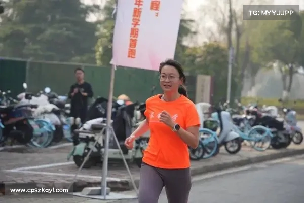 马拉松跑团穿寻亲服参赛 助孩子奔向回家之路 共同启程寻亲之旅 马拉松跑团穿寻亲服参赛 助孩子奔向回家之路 共同启程寻亲之旅